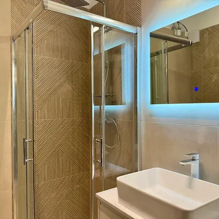 Gloriya Downtown بودابست