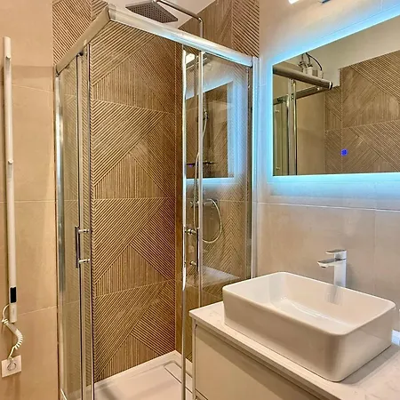 Gloriya Downtown بودابست