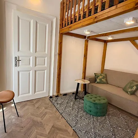 Apartmán Gloriya Downtown *